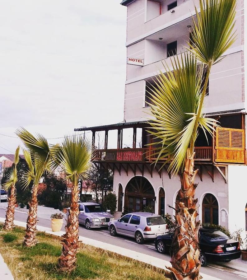 Hotel Arberia Тирана Екстер'єр фото